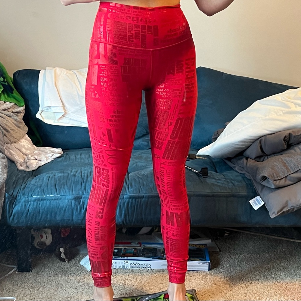 Lululemon Wunder Under High-Rise Tight
20YR Manifesto Foil Dark Red